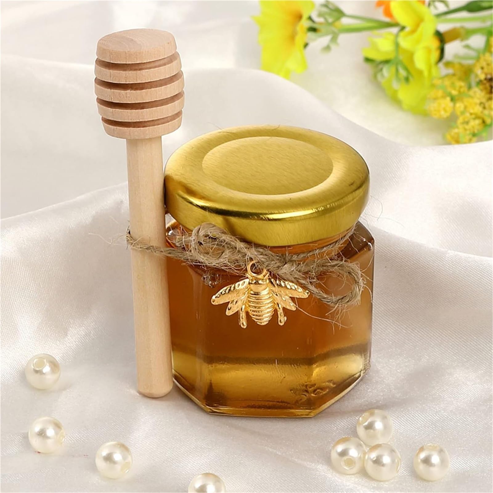 GläSer Zum Einkochen 1,5 Oz Sechseck-Miniglas mit Holzlöffel, Golddeckel, Bienenanhängern, Jutes - for die Hochzeit(12Pcs Set)