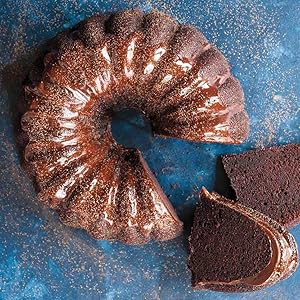 Nordic Ware Elegant Party Bundt Pan 223 x 93 cm Gold