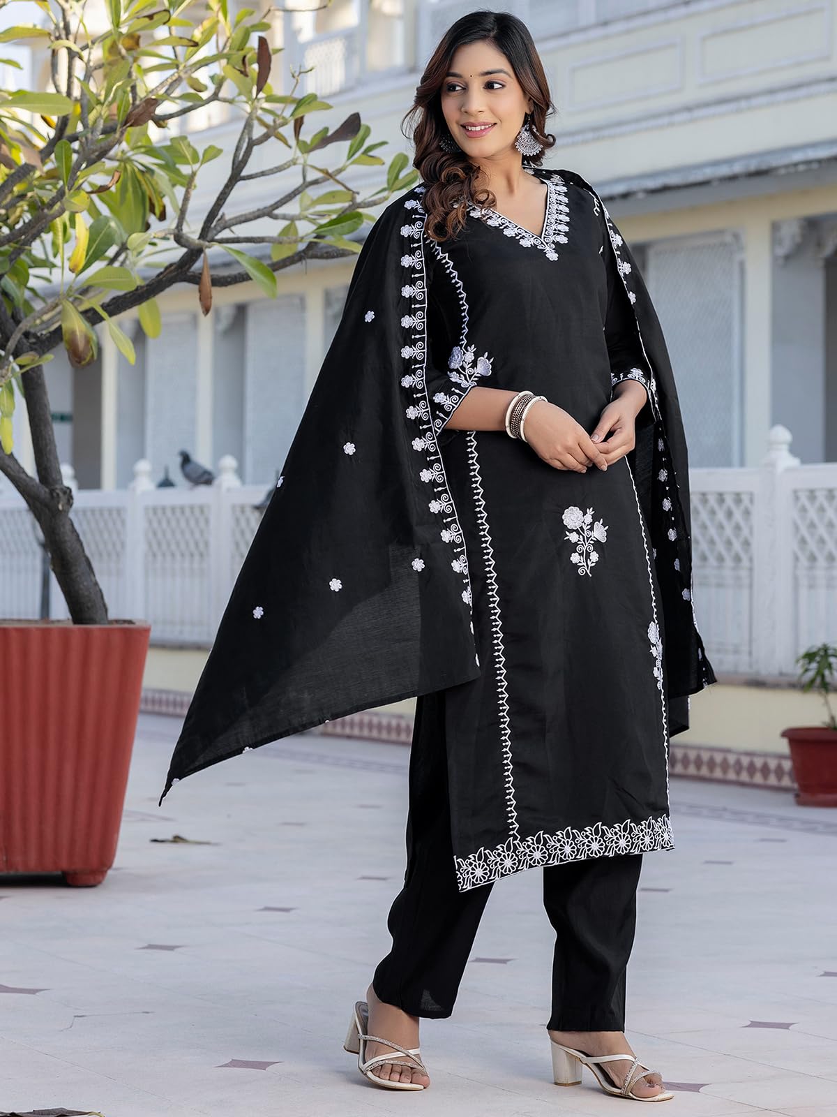 Sanisa Women's Silk Embroidery Straight Kurta With Pant And Dupatta Set (235Kbd2486N-M_Black)