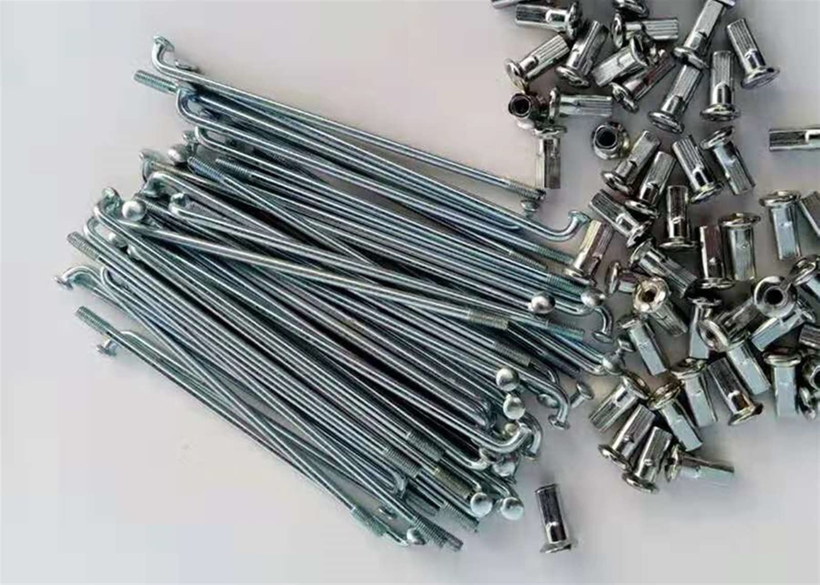 36 pz/lotto Bicicletta Elettrica Moto Raggi 10G Diametro 3.0mm Lunghezza 55 305mm con Nipples Raggi di Ricambio per Ruote Bici