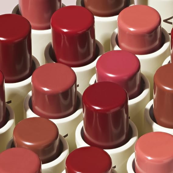 ILIA - Balmy Tint Hydrating Lip Balm (Wanderlust) | Moisturizing Lip Color | Sheer, Buildable Tint + Soft Shine | Nourishing Lip Care Ingredients | Clean & Cruelty-Free