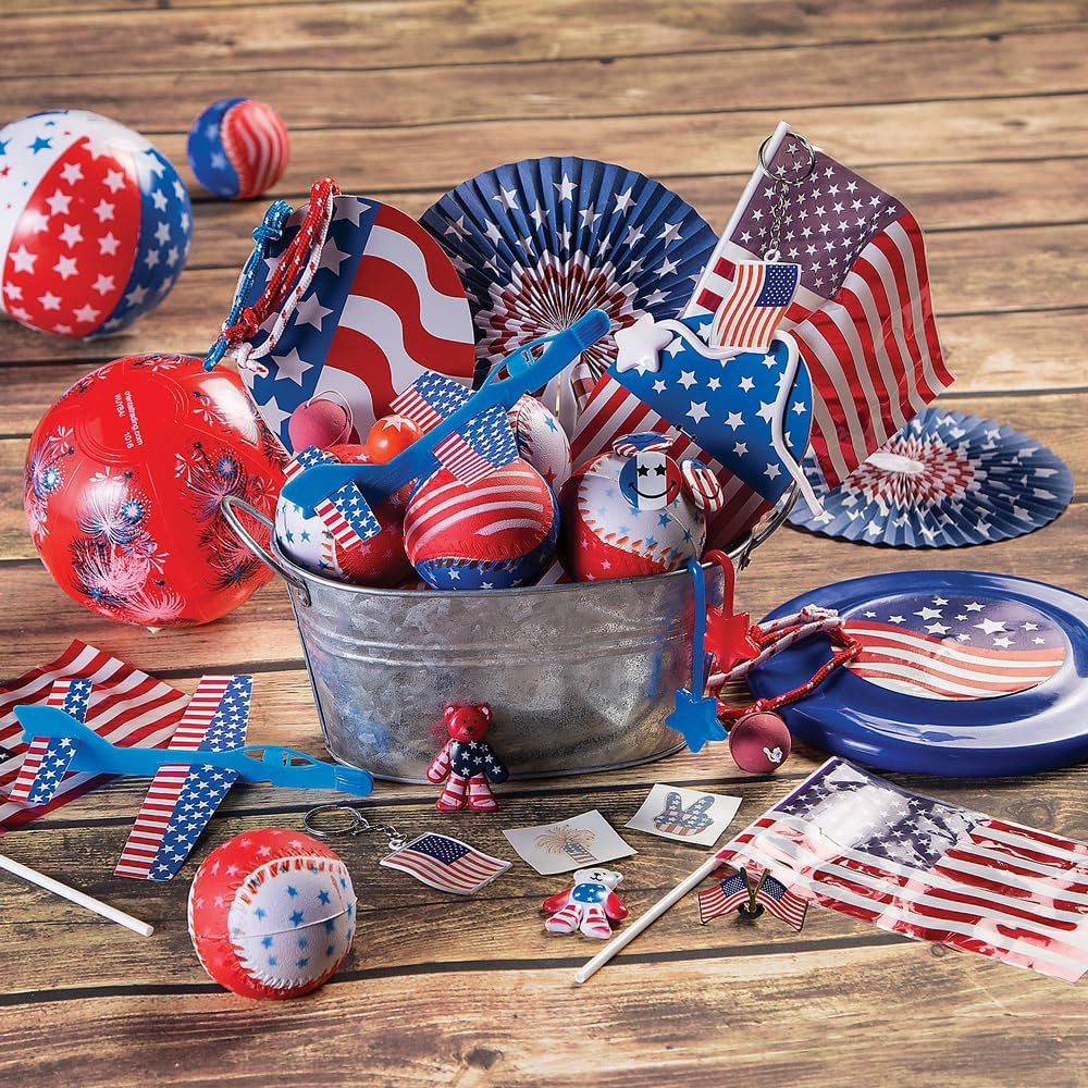 Fun Express Patriotic Fourth of July Toy Assortment (1000 pieces) Gliders, Pin tops, Pins, Balls, and more