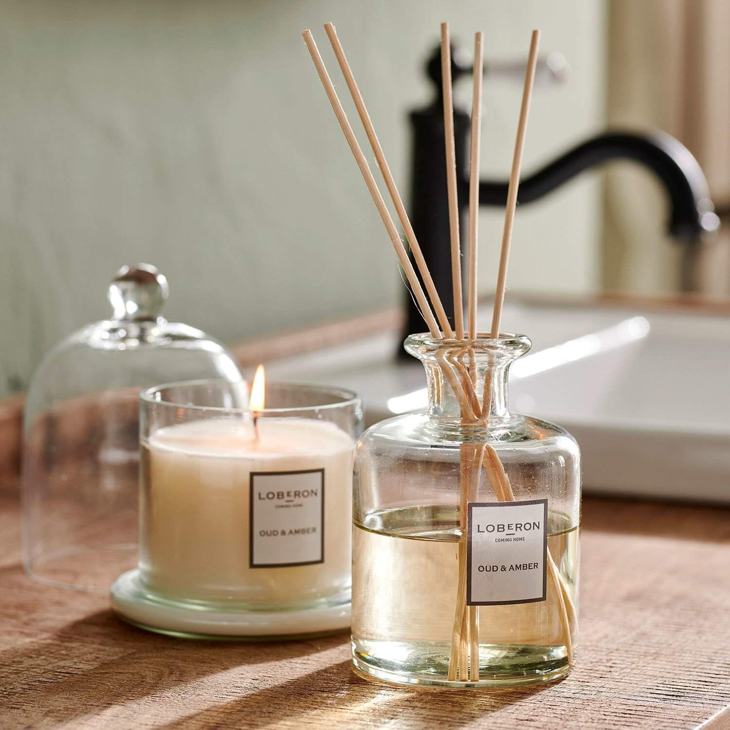 Loberon Duftset Vanis - Oud, Oud | mit Duftstäbchen und Kerze, stilvolle Duftkomposition, luxuriöse Dekoration, Geschenkidee, Glas