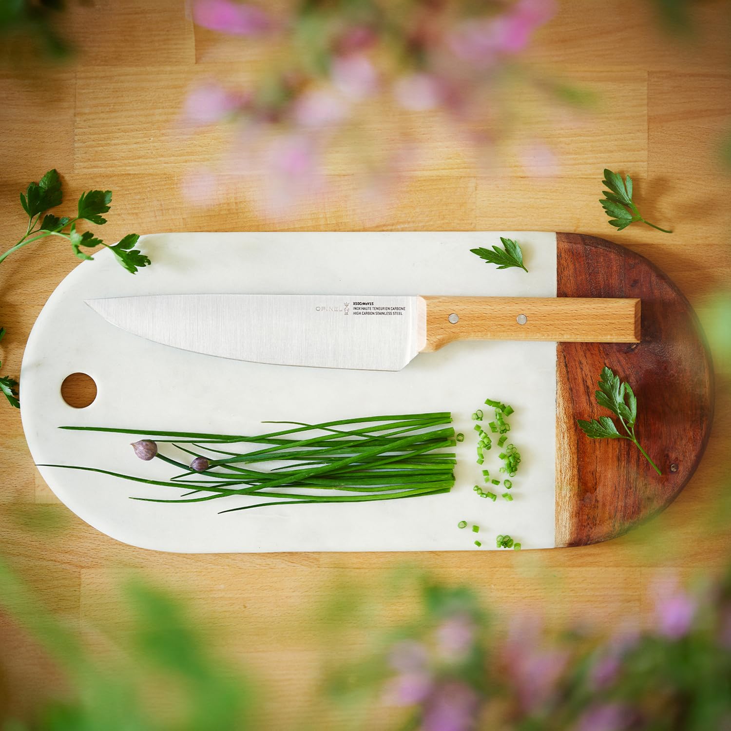 Opinel Parallele - Set di 5 coltelli da cucina con ceppo, lame in acciaio inox ad alto tenore di carbonio, manici in legno di faggio (blocco da 5 pezzi, coltello da pane)