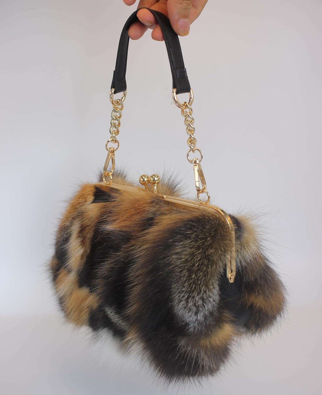 Ethical Scandinavian Fox Fur Clutch Purse - Kisslock Closure, Chain & Crossbody Strap from Nordic Farm Fur - Image 2