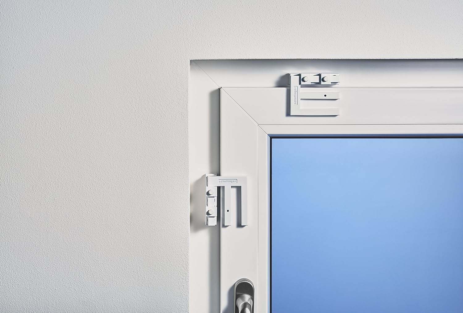 Scheffinger EM3 Riegel Fenster-Sicherung Fensterriegel | Schutz gegen Aufhebeln von Fenstern und Türen | Einbruchschutz | einfache Montage | Stahl | weiß