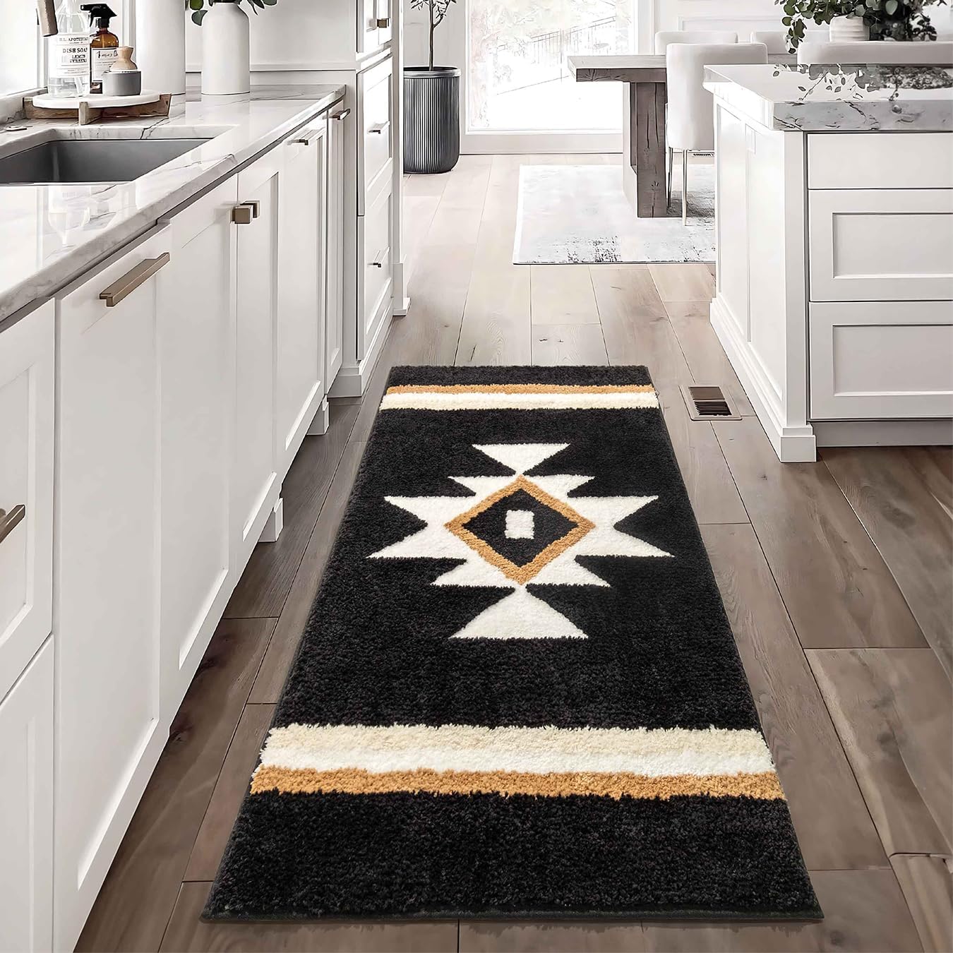 Boho Bathroom Rugs Runner Black Aztec Bath Mat Non Slip Long Bath Rug Soft Absorbent Large Floor Mat for Bathroom Entryway Shower 24x47