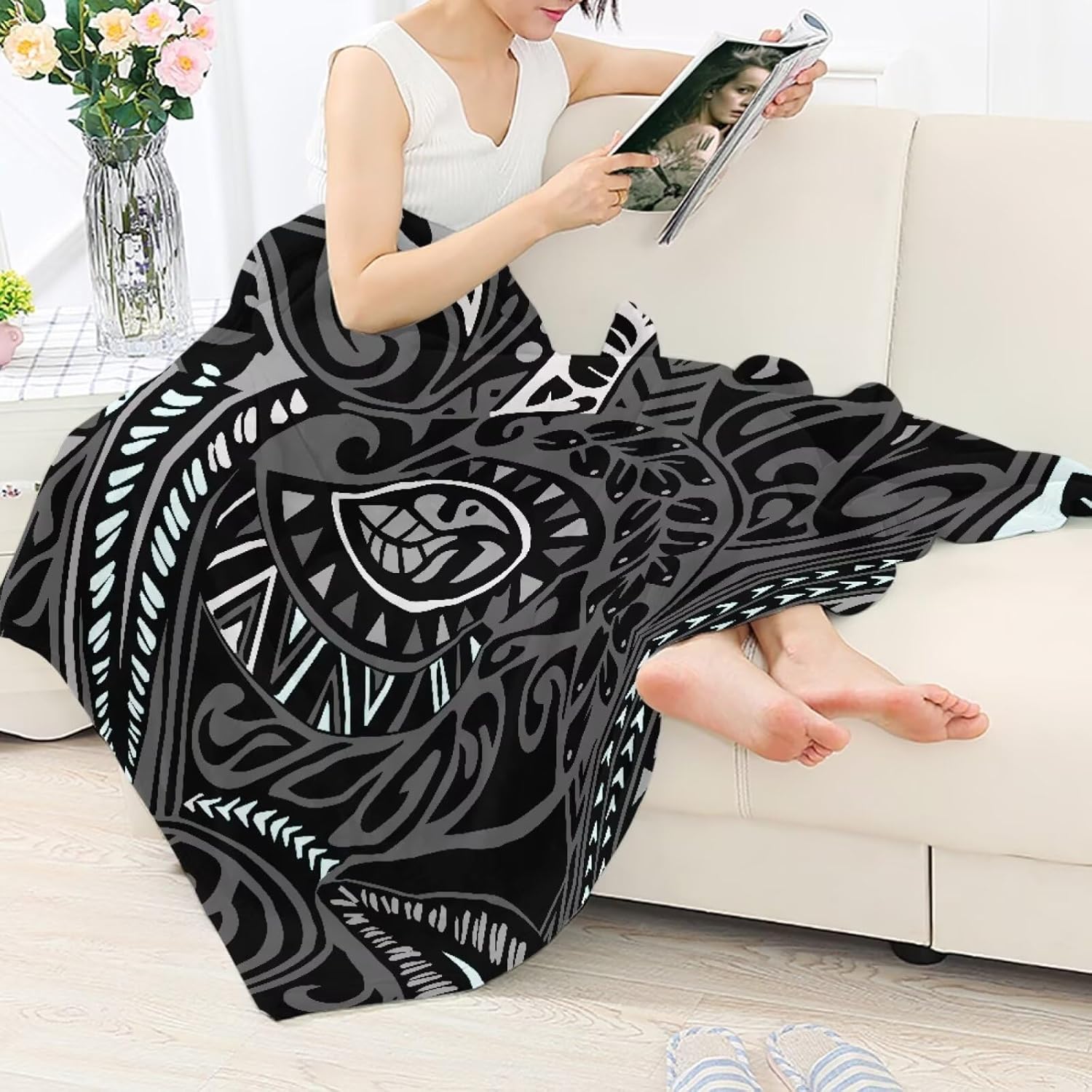 Aztec Blanket Black Throw Blanket for Couch, Bed, Travel, Adukts, Fluffy Cozy Blanket, Easy to Clean, Novelty Gifts for Women