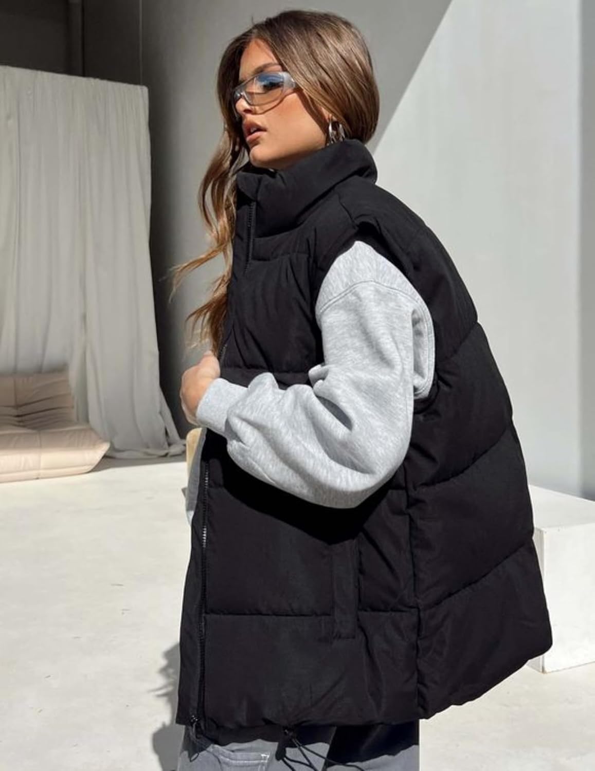 Zeagoo Puffer Vest Women Sleeveless Lightweight Quilted Jacket Stand Collar Zip Up Down with Pockets Winter Outerwear 2026 - Image 2