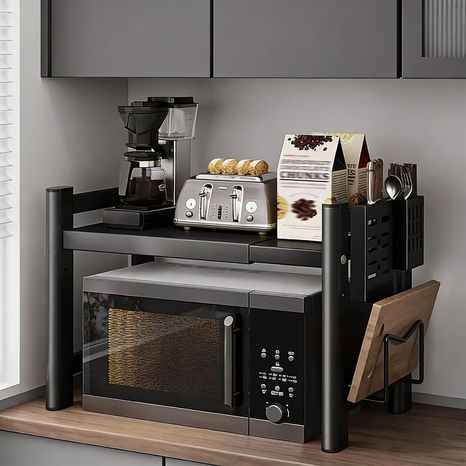 Gagnez de la place sur le comptoir avec ce support micro-ondes réglable