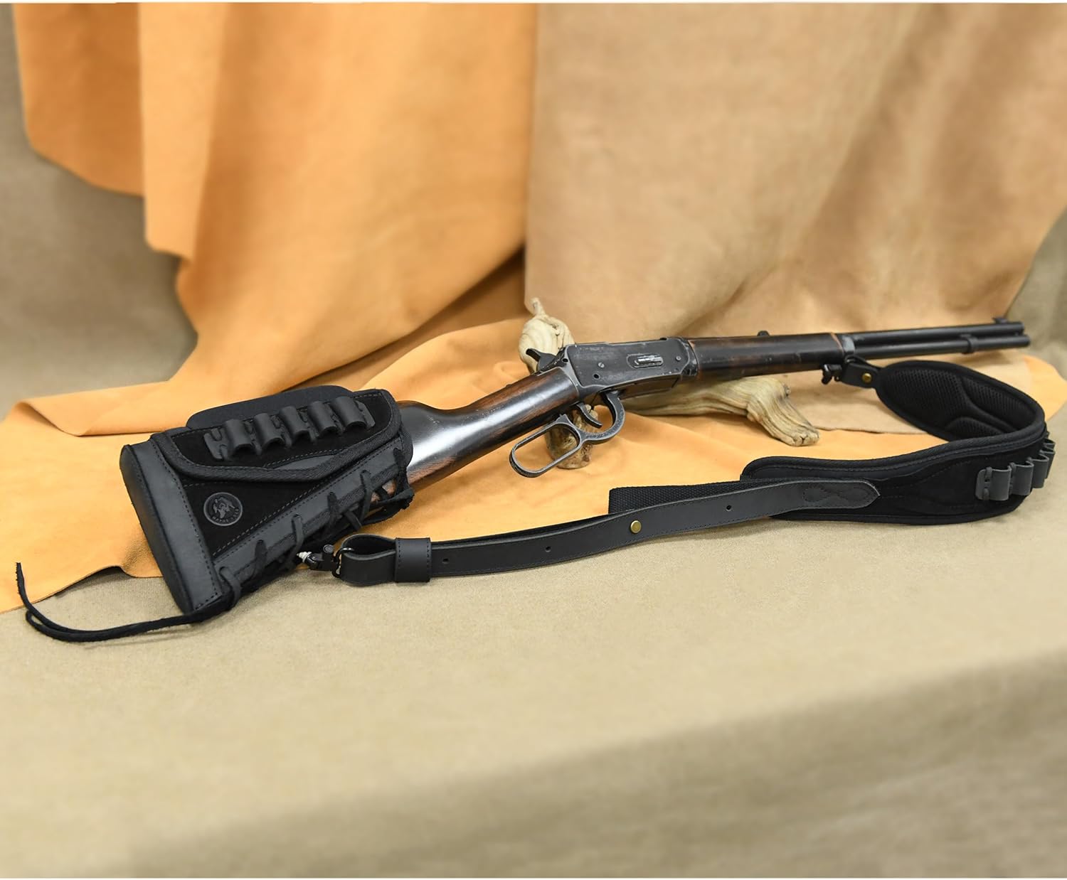 WAYNE'S DOG Leather Rifle Stock Cover Recoil Pad with Cartridge Sling for .357 .30-30 .45-70MAG .22LR 12Gauge