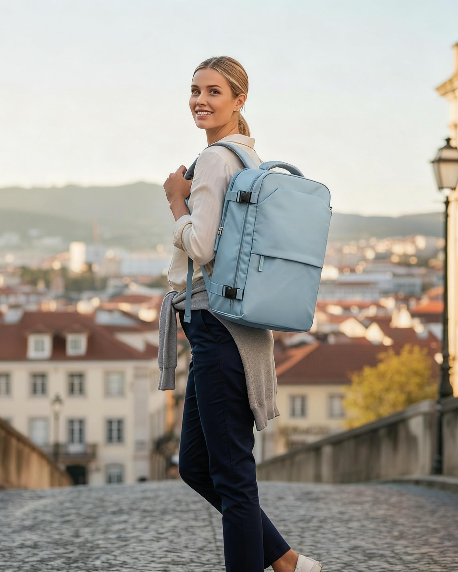 kibachev Leggera Zaino da Viaggio 40X20x25 Ryanair, Aereo Bagaglio a Mano con Portascarpe 40x30x20, Capiente Borsa Porta Pc Impermeabile Donna/Uomo, Zaino Business Multitasche (Blu)