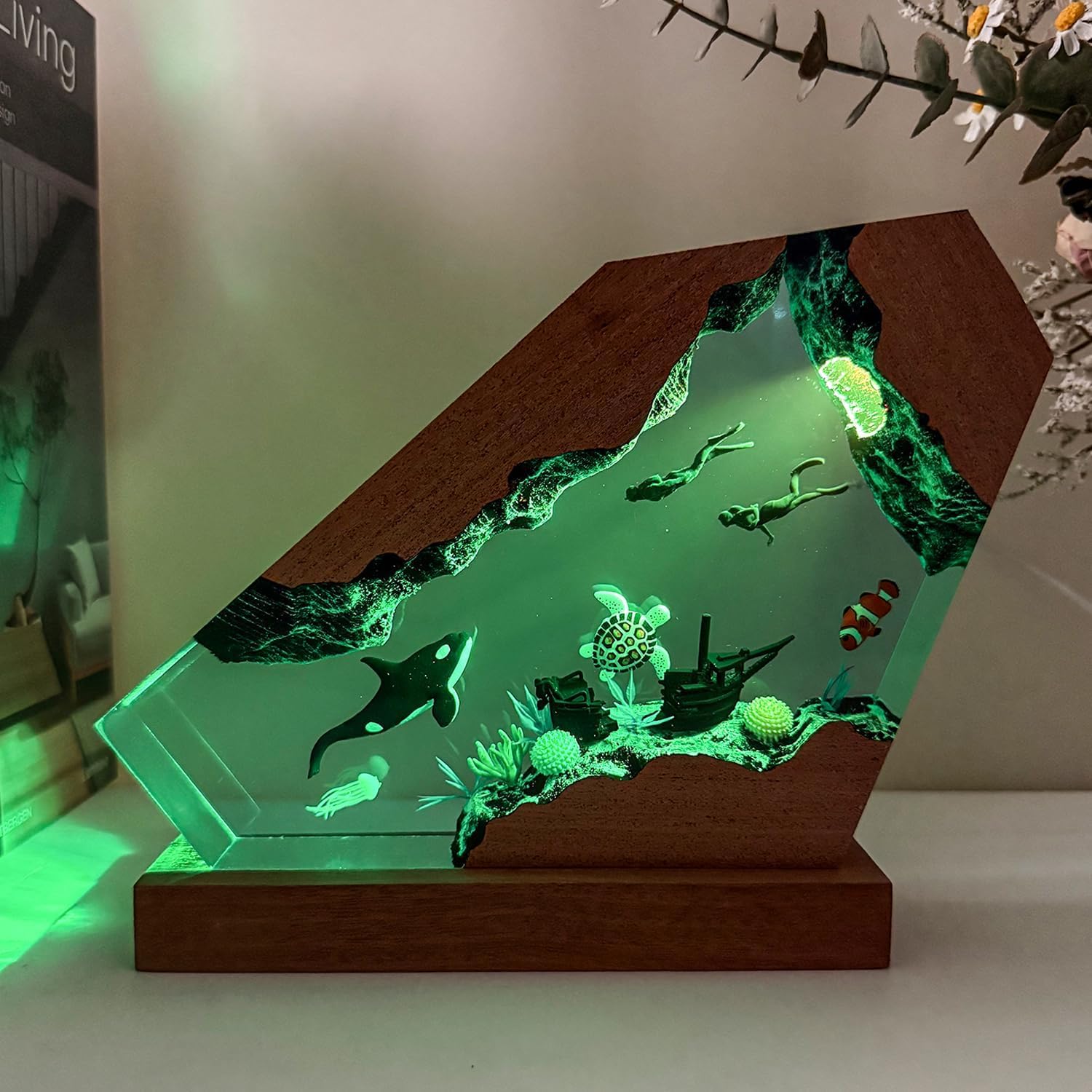 Orca Ocean Resin Lamp - Handmade Resin Night Light with USB Port, Variable Lights, Marine Biology Gifts for Women and Men, Ocean Enthusiast Collectibles, Unique Birthday Gifts for Him & Her (10"x6")