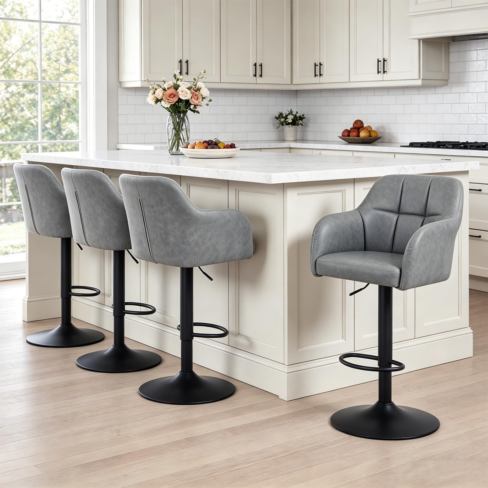 Tabourets de bar confortables en simili cuir de qualité avec accoudoirs gris