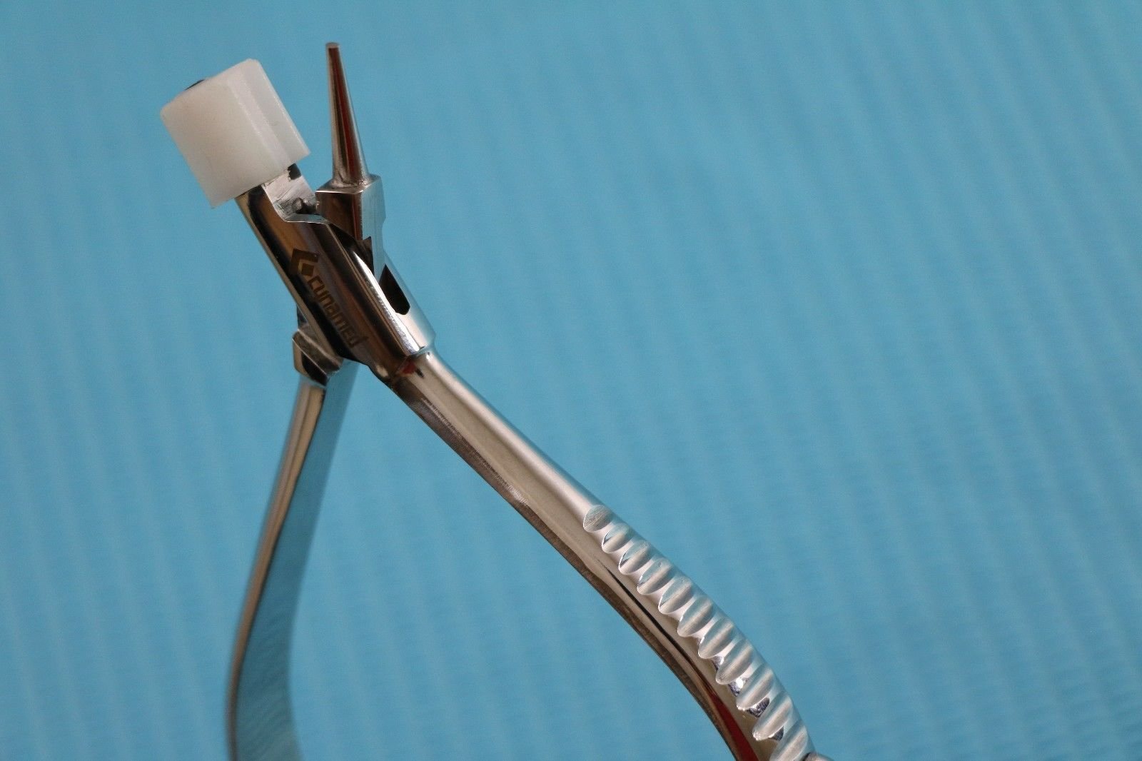 NEW PREMIUM GRADE FRAME BENDING ! ROUND METAL FLAT NYLON OPTICIAN OPTICAL PLIER-CYNAMED USA