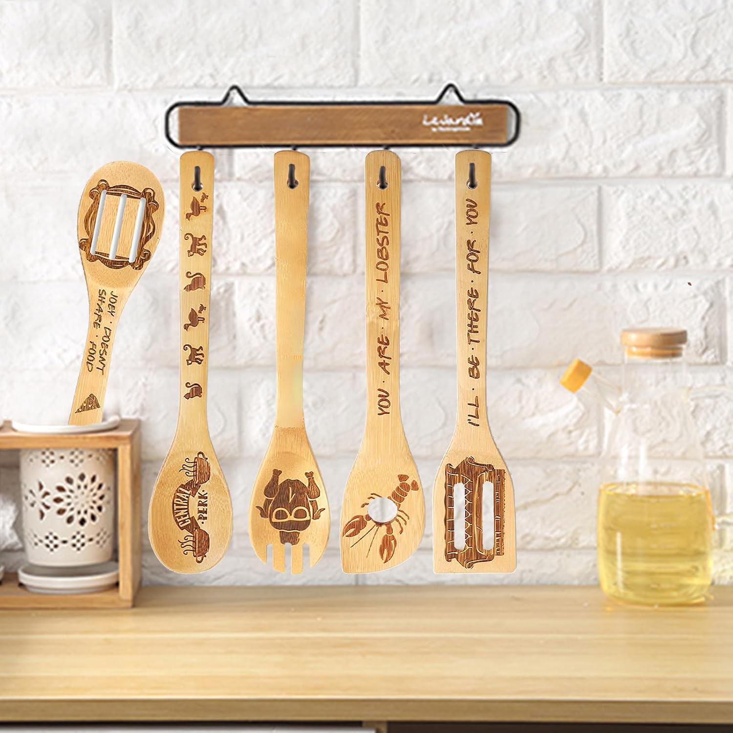 Friends Merchandise - Wooden Cooking Spoons Set 5, Novelty Decor, Unique Girl's Gifts, Housewarming Present image 2