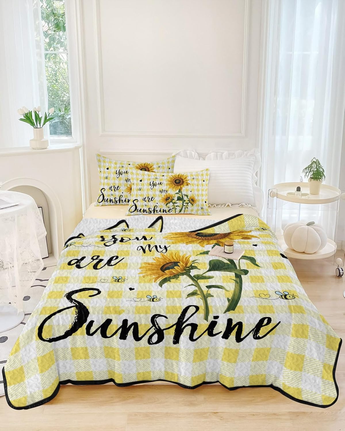 Full Size Quilt Set, Farm Sunflower Bee Yellow Buffalo Lightweight Bedspread Coverlet Set Soft Microfiber Summer Quilt with 2 Pillow Shams, You are My Sunshine 3 Piece Comforter Bedding Set