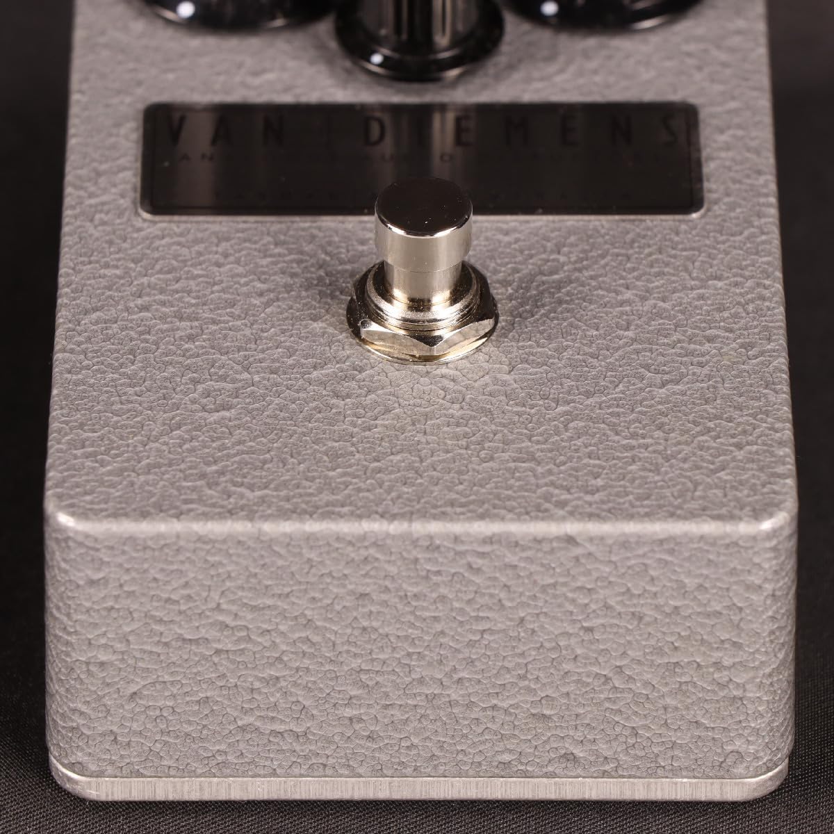 鈞窯 玫瑰紫釉陵花鼓釘三足洗 款 唐物 中国古玩 中国美術 A802as 宋鈞