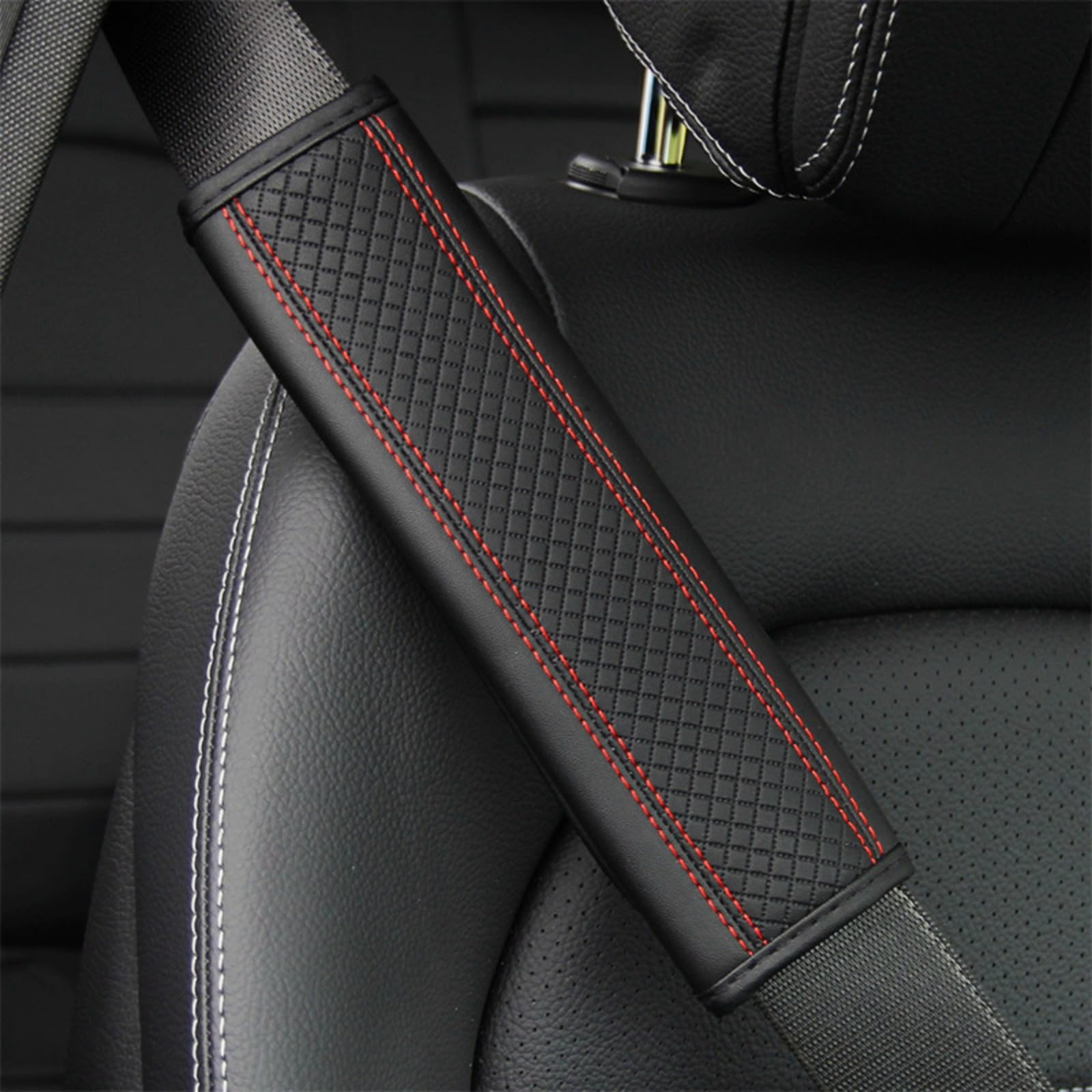 ONEMAJI 2 Pcs Car Seatbelt Shoulder Protector Pads for Kia Stonic 2017-2020, Auto Harness Cushion Breathable Rhombus Leather Vehicle Strap Covers,B