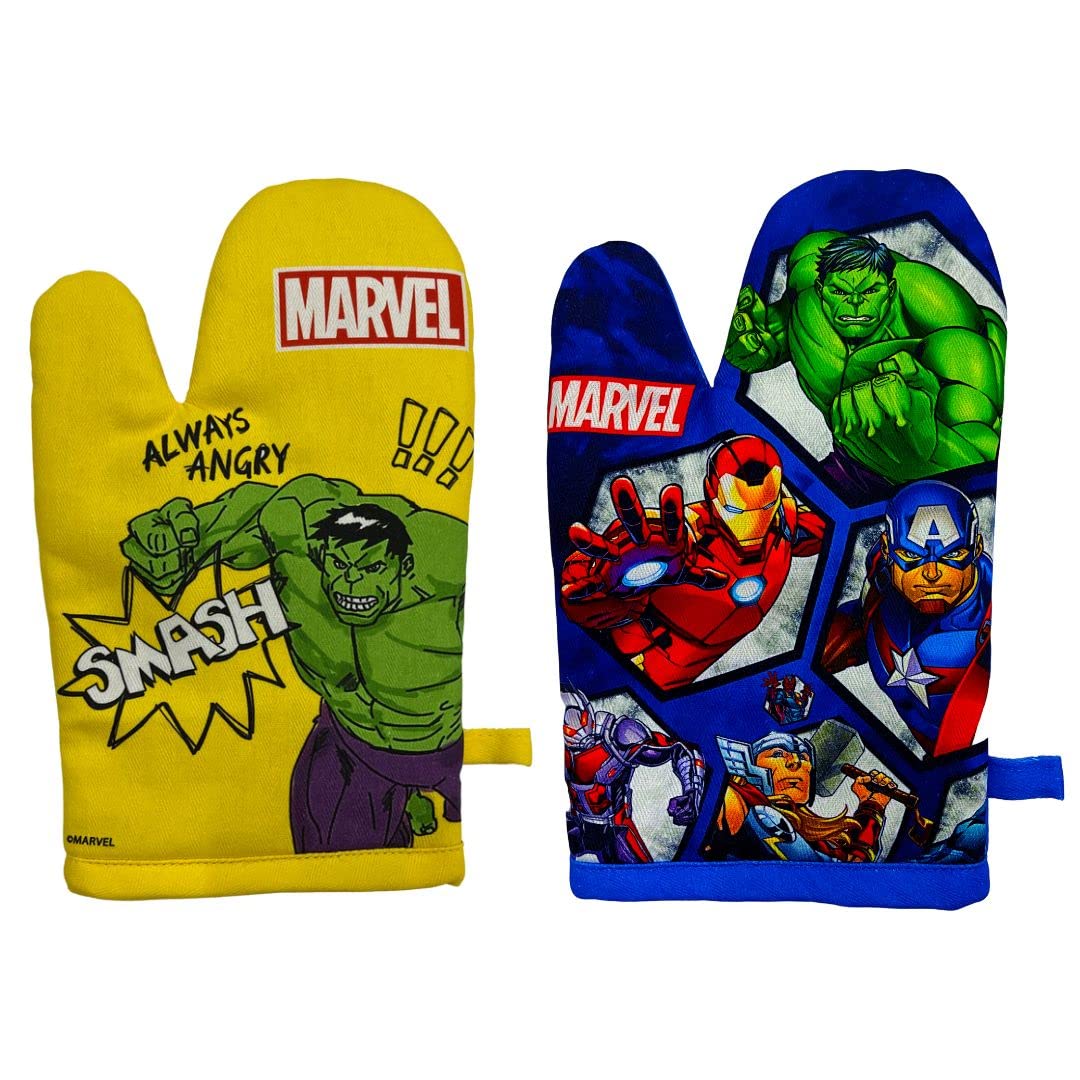 Whip Up Magic’s Hulk and AvengersThemed Mitten Pack) [Marvel