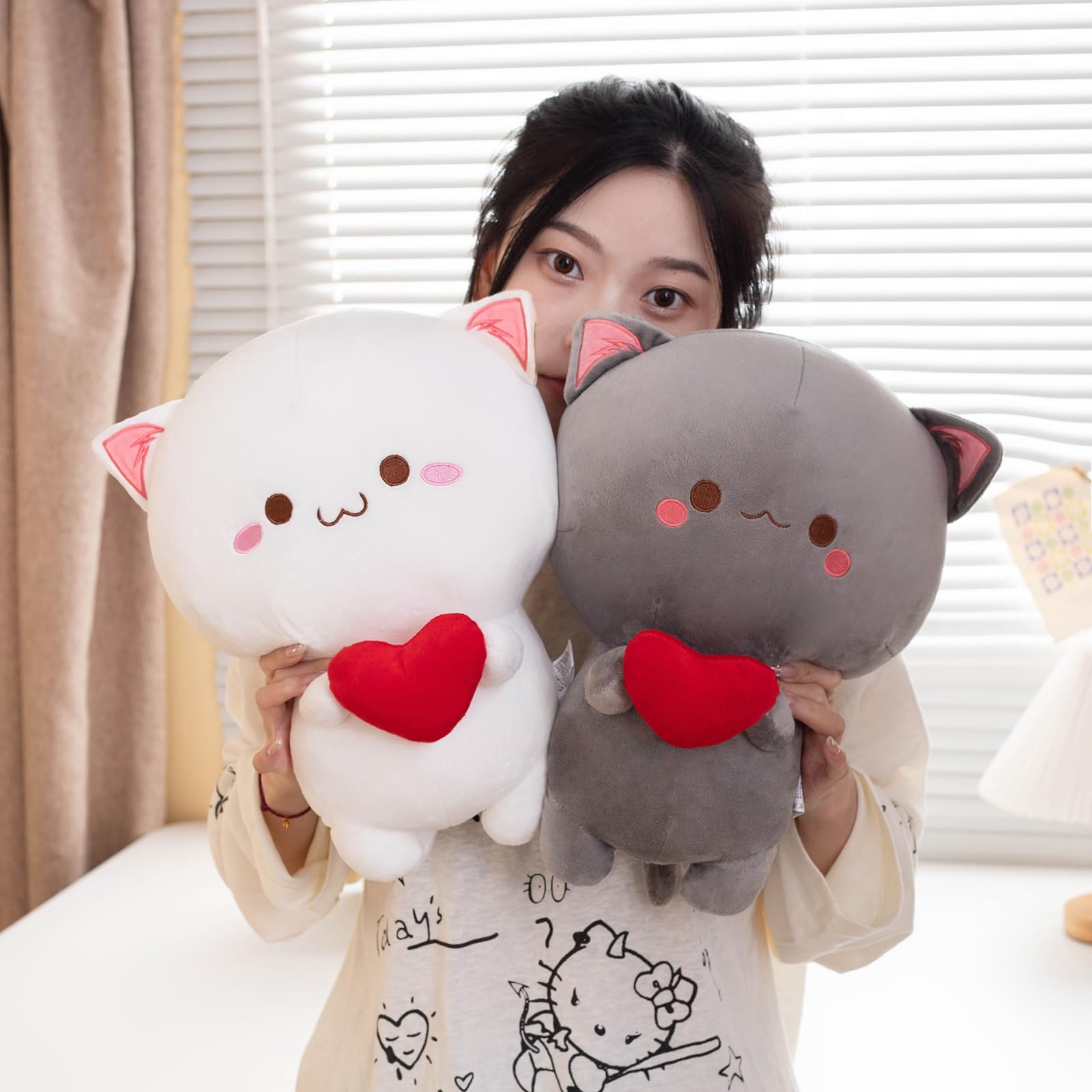 Alwoligag Cute Cat Plush Toy, Super Soft White Cat Plush Toy, Plush Cat Stuffed Animals, Valentine's Day Birthday Gift, Sweet Romantic Cute Cat Plush Toy(13.9 inch): White 13.9 inch