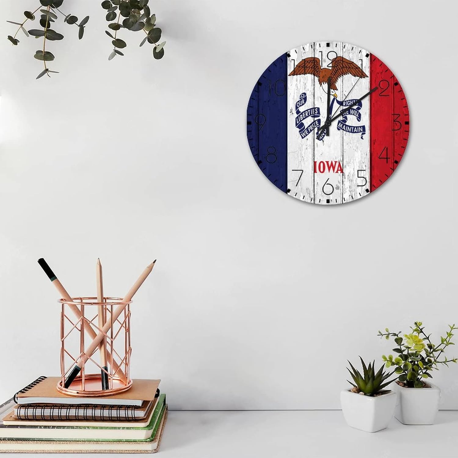 Silent Wall Clock Non-Ticking Quartz Battery Operated Iowa Modern Wall Clocks USA America Map Flag Home Decoration for Restaurant Kitchen Porch 10 Inch