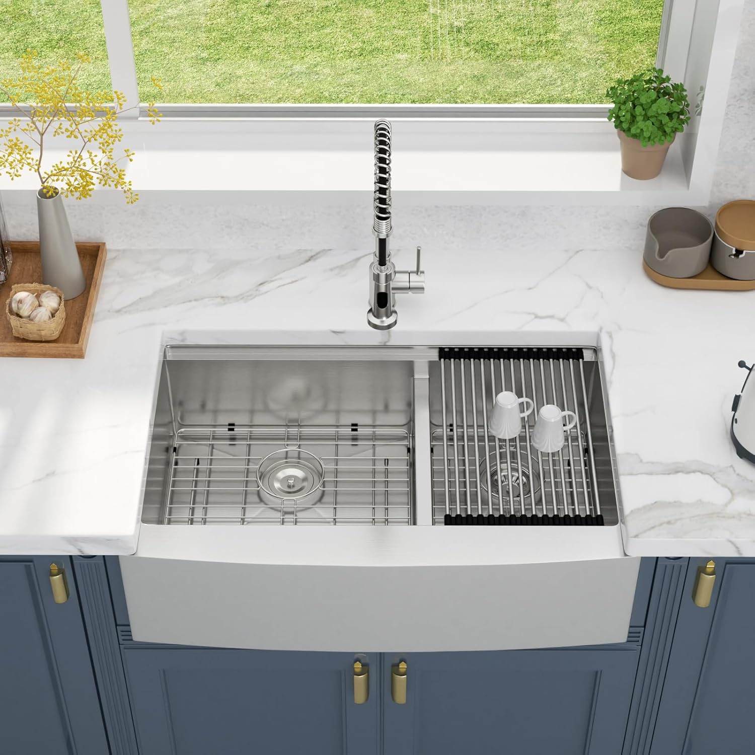 33 Farmhouse Sink Double Bowl - Lordear 33x22 Stainless Steel Kitchen Sinks Apron Front Double Basin 60/40 Low Divide Workstation Farm Sinks with Buit in Accessories, 9" Apron Height