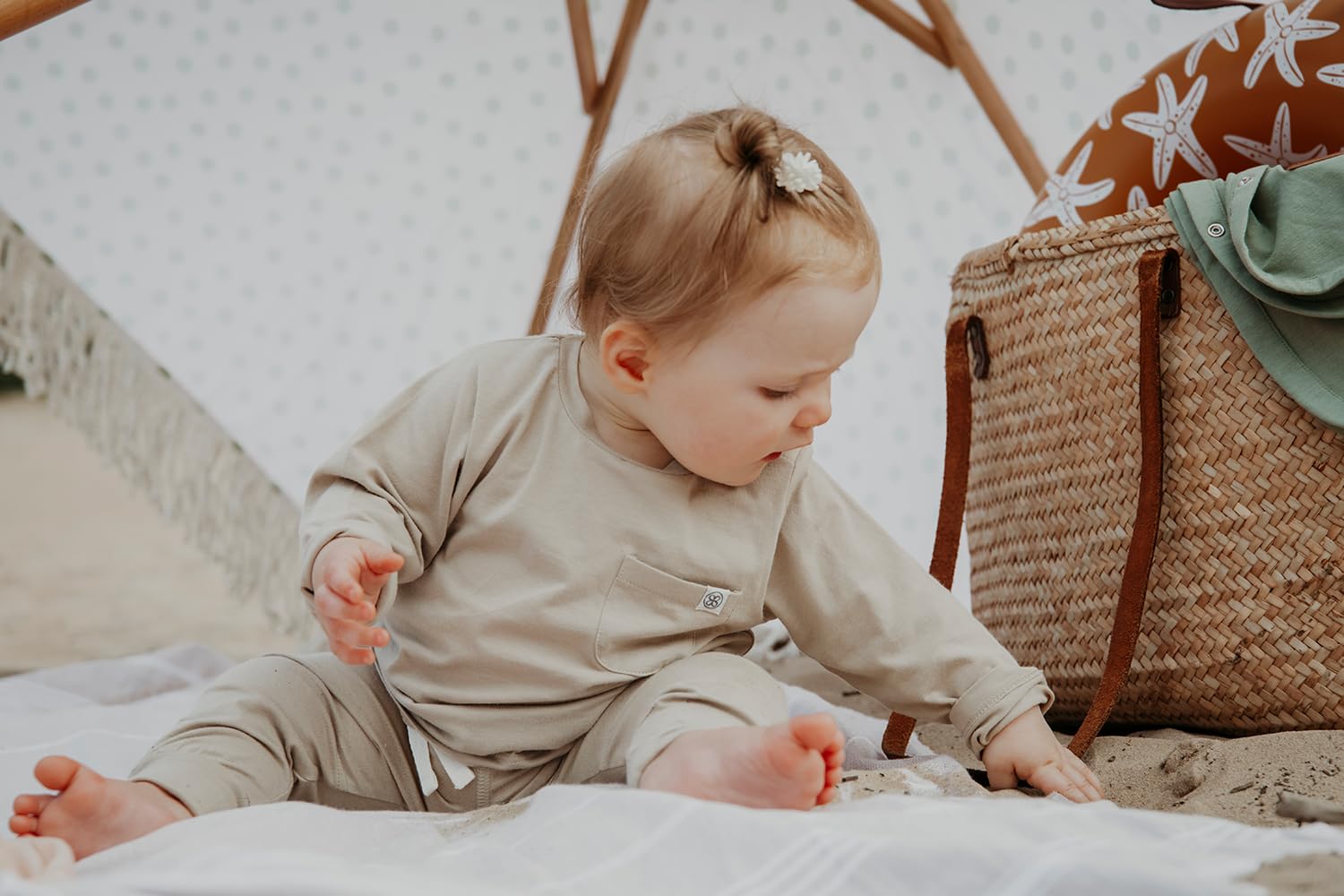 Cloby Langarm-Shirt T-Shirt Long Sleeve mit UV-Schutz (UPF 50+) Baby (Gr. 6-12 Monate) - Sandy Beach/beige