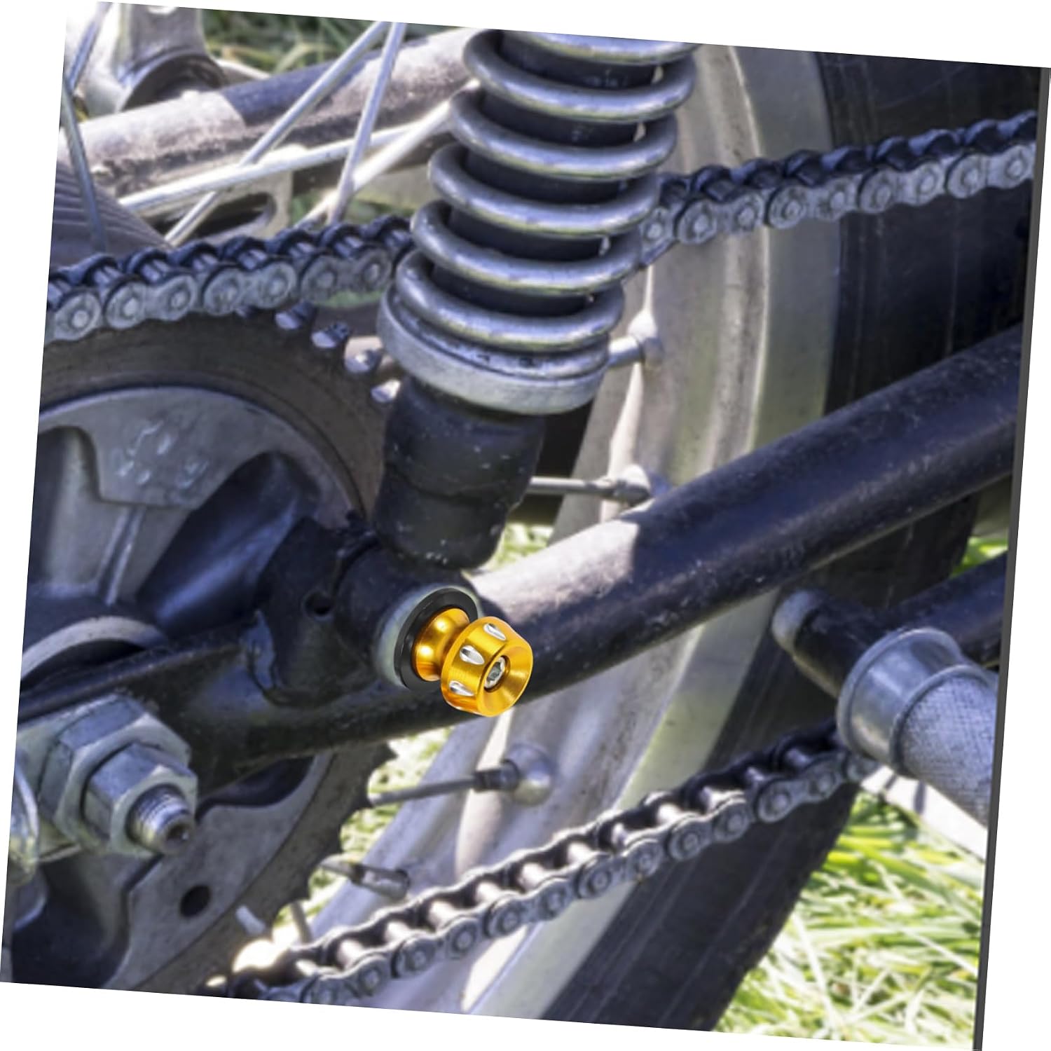 Motorcycle Swing Arm Spools Sliders Durable Aluminum Alloy Stand Screws for Rear Wheel Lift Stylish Design Easy Installation Gold Red