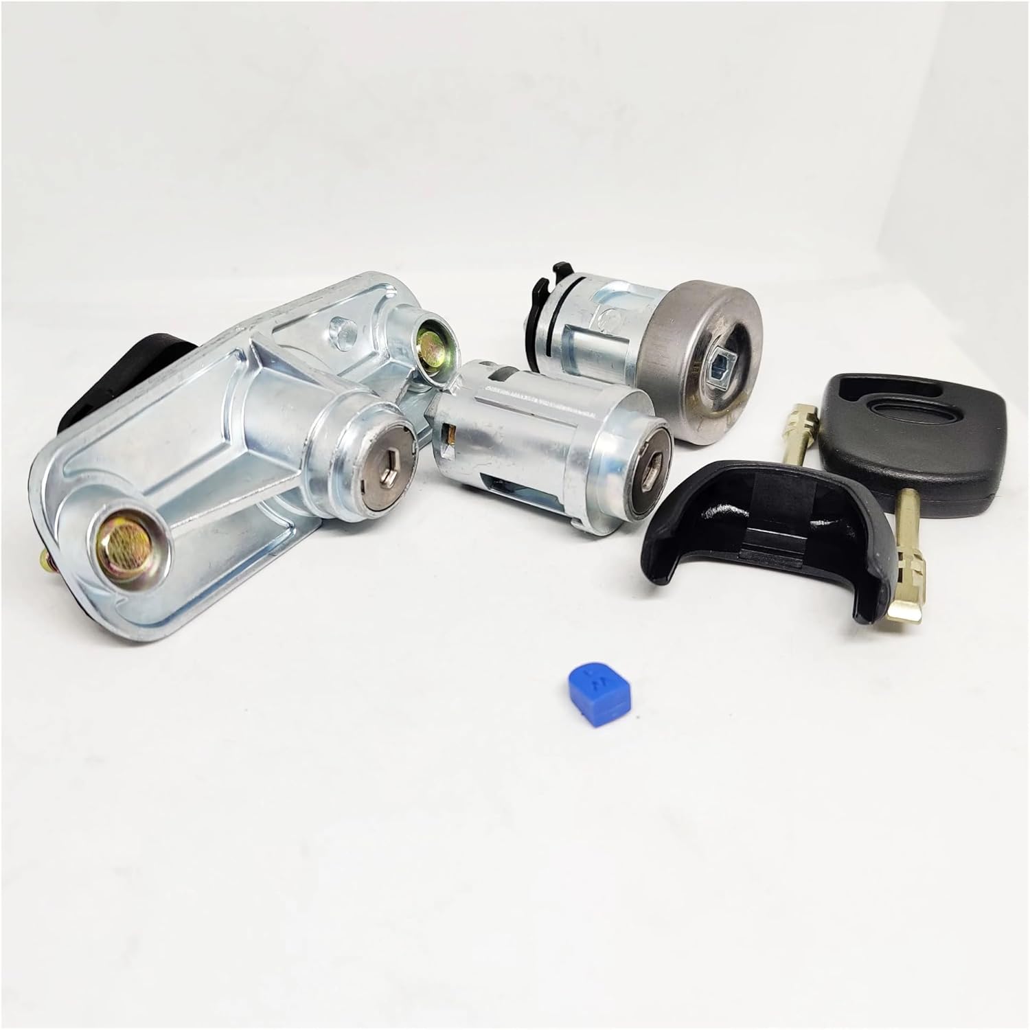 Ignition Switch Complete Lock Set Ignition Switch Door Lock Trunk Lock for 2001-2007 Oe Lk1S71F22050Aa