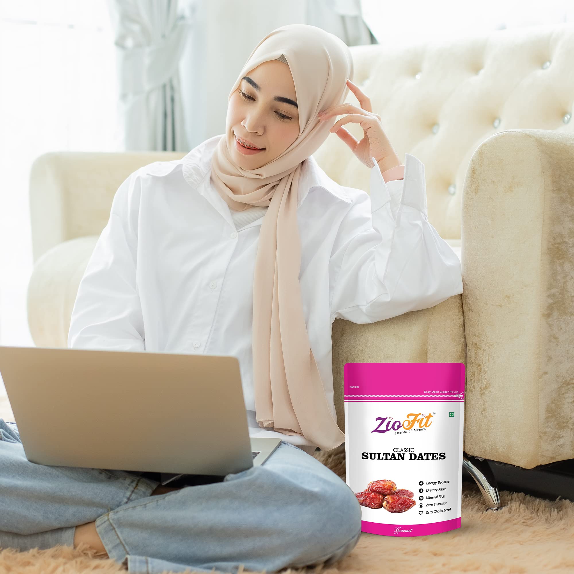 Ziofit Classic Sultan Dates, Dry Fruit for Weight Management, Soft Chewy Texture & Sweet Caramel Taste, 250 g - Image 6 thumbnail