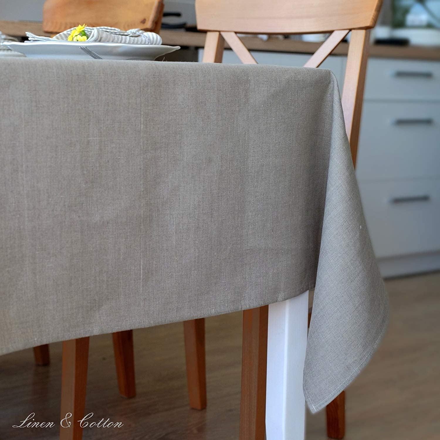 Linen & Cotton Elegante Festliche Tischdecke Stoff Anabella - 100% Leinen, Beige/ Natur (147 x 147 cm) Tischtuch Tischwäsche Rechteckig für Restaurant Hotel Cafe Deko Hochzeit Geburtstag Party Fest