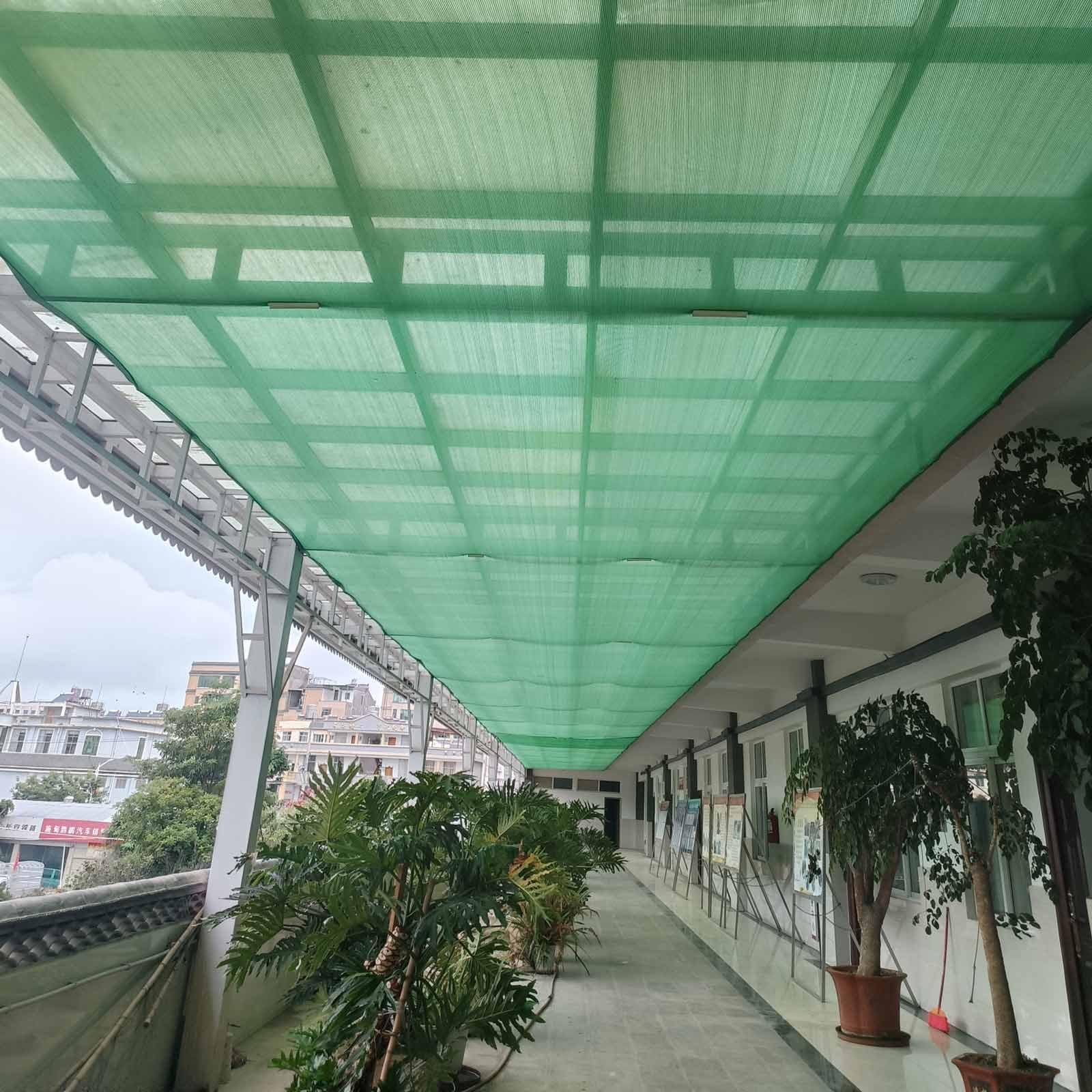 Rete ombreggiante Verde Resistente agli Strappi con Protezione UV all'85% per Serra e Giardino, Ideale per garantire la Privacy delle Piante (2,0 x 15,0 m = 6,6 x 49 Piedi)