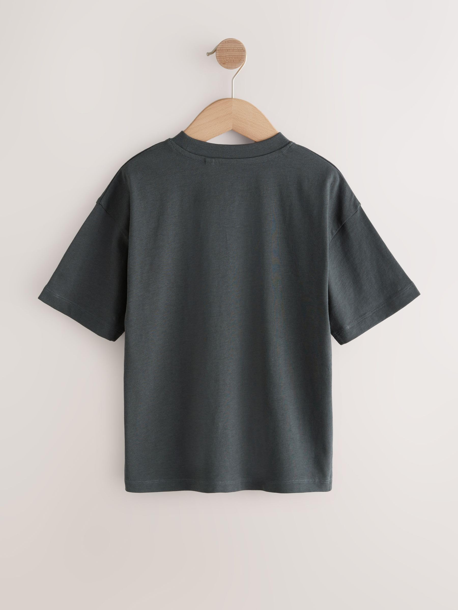 NEXT Jungen Relaxed Fit T-Shirts im 4er-Pack