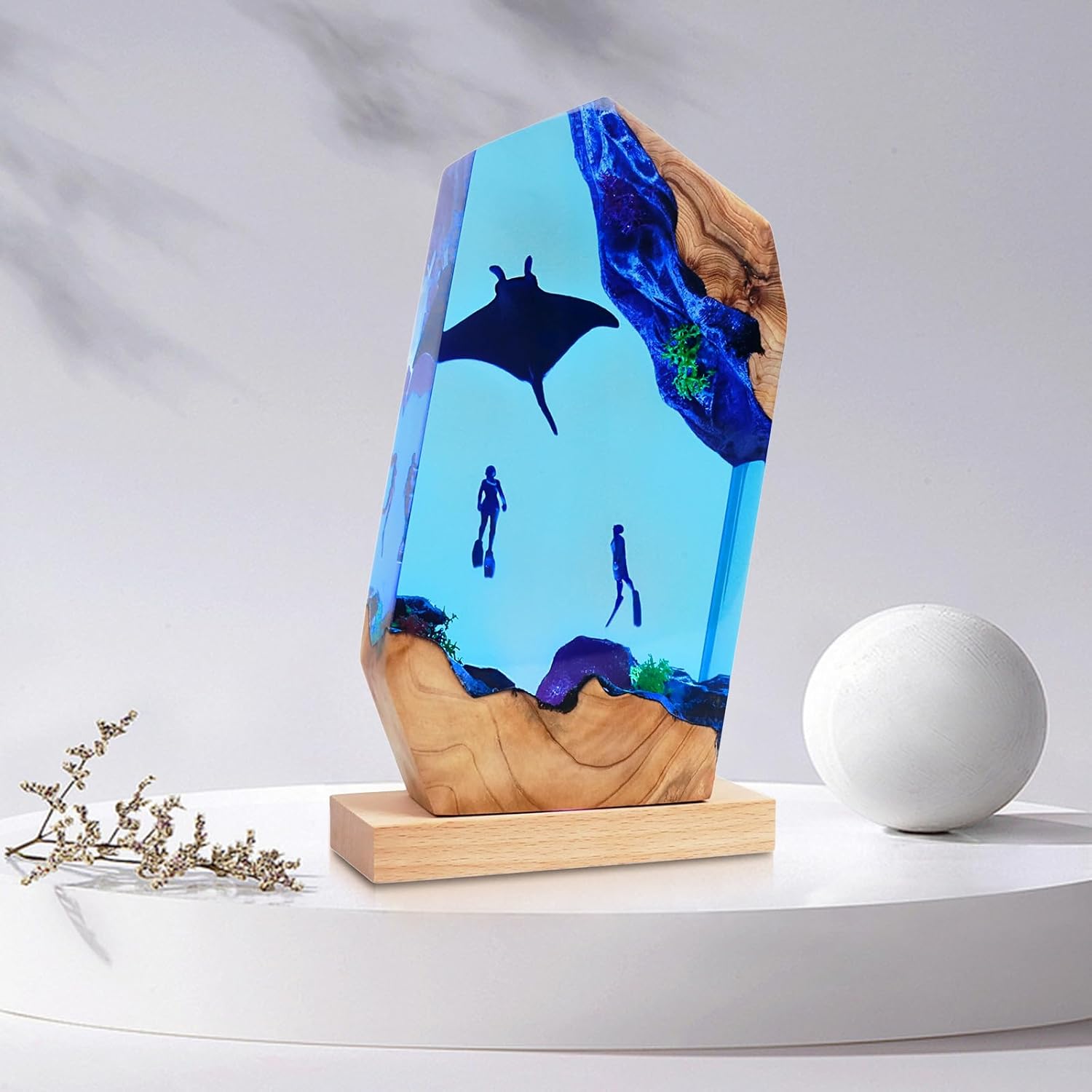 Epoxy Resin Lamp, Ocean Night Light,Artistry Home Decor Bedside Nightlight, Unique Resin Lighting, Nightstand Decorations for Bedroom, Suitable for Holidays(A Devilfish)