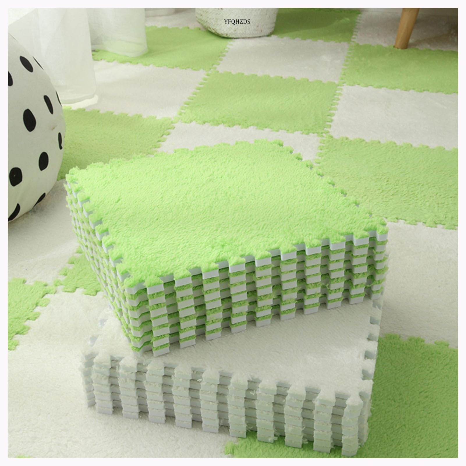 Mata do układania puzzli Mata podłogowa z pianki puzzlowej, płytki dywanowe pluszowej 30x30 cm, wielokolorowe, opakowanie 30 szt(Green+white)
