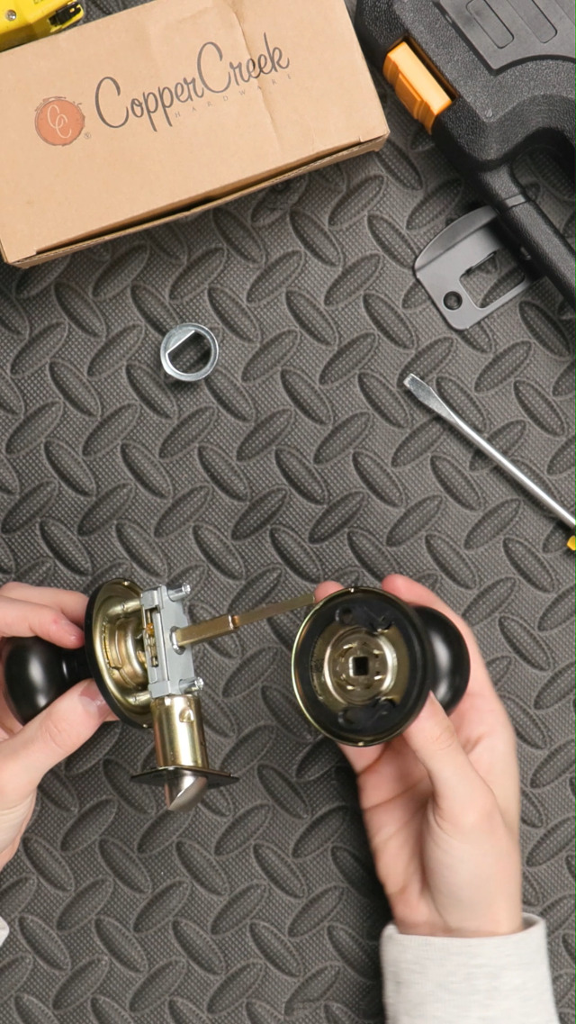 Copper Creek Colonial Privacy Interior Door Knob – ANSI Grade-3