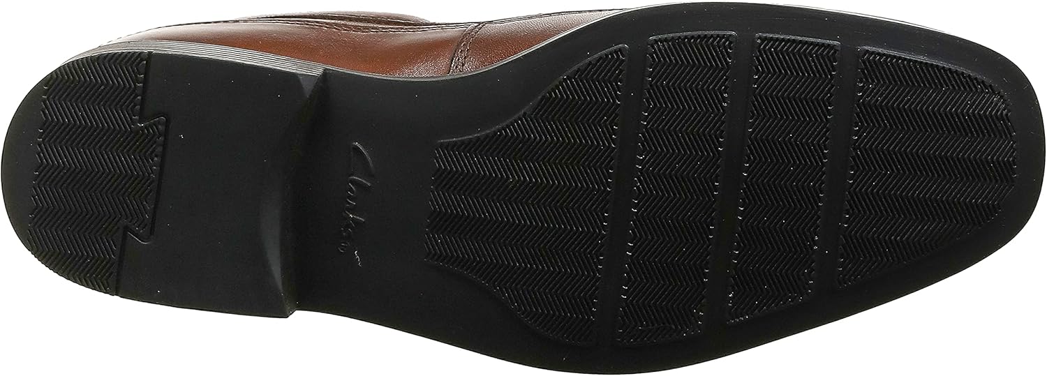 Clarks Men's Loafers 9 Dark Tan