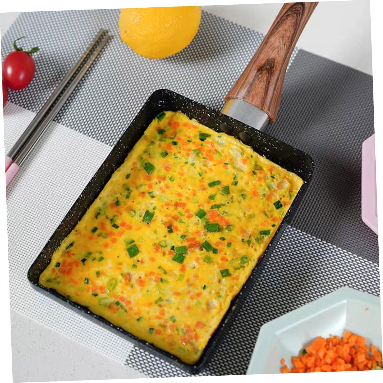 Hemobllo Sartén Tamagoyaki Antiadherente de Cocina Sartén Cuadrada Japonesa para Hacer Tortillas y Crepes de Utensilio de Cocina Color Aleatorio