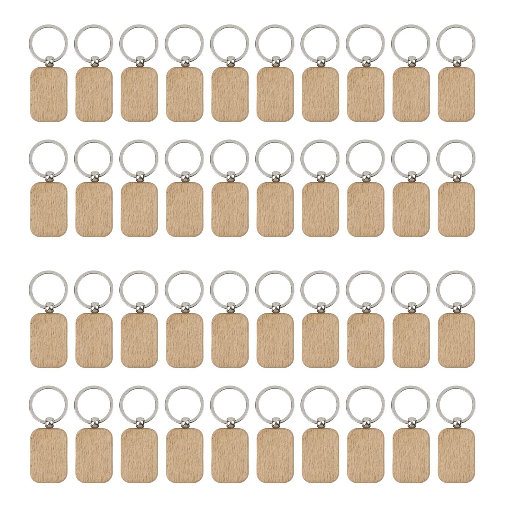 Porte-clés en bois vierge comme souvenir et cadeau de mariage