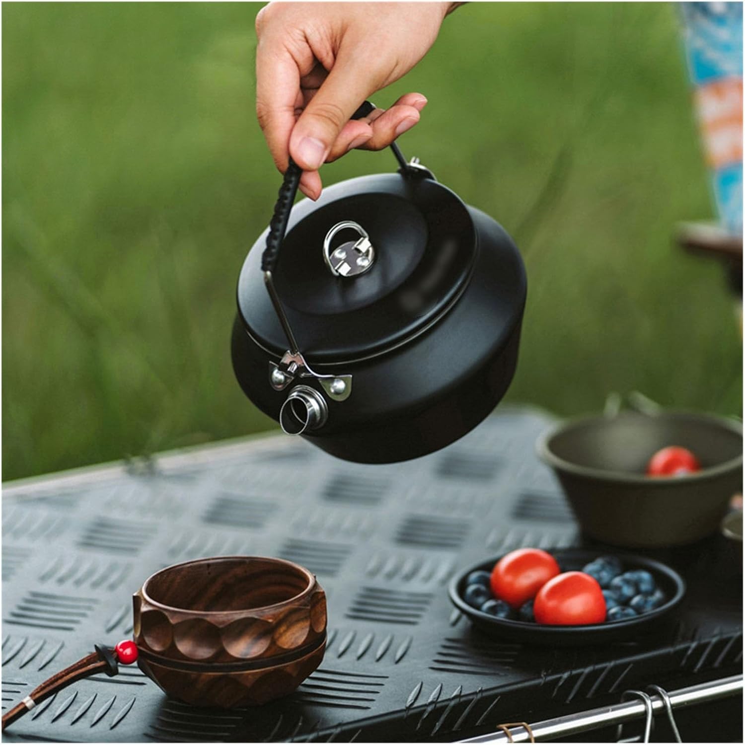 Outdoor Kettle 0.9L Camping Coffee Pot, Outdoor Kettle, Portable Tea for Stove Top, Hiking, Picnic and Traveling