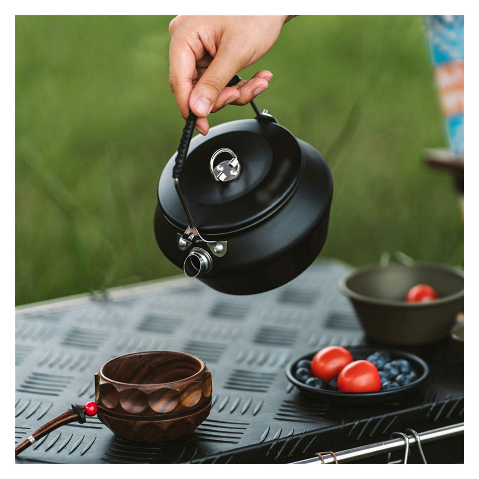 Cafetière de Camping 0,9 L, Bouilloire de Camping en Plein air, Bouilloire à thé Portable for cuisinière, extérieur, randonnée, Camping, Pique-Nique et Voyage (Color : Noir)