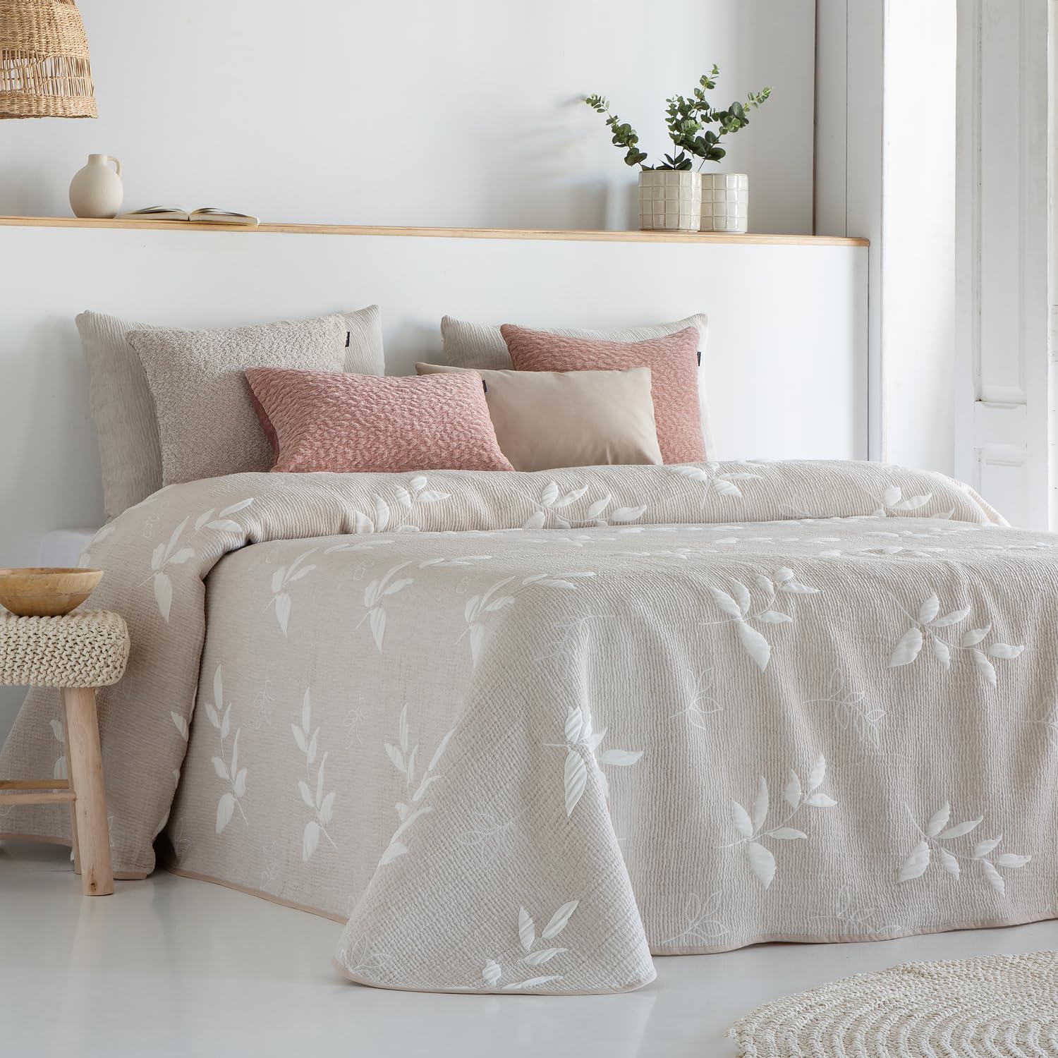 Antilo - Colcha de Verano - Bouti Modelo Eliete - Color Beige - Cama de 150 cm - Medida 250x265cm
