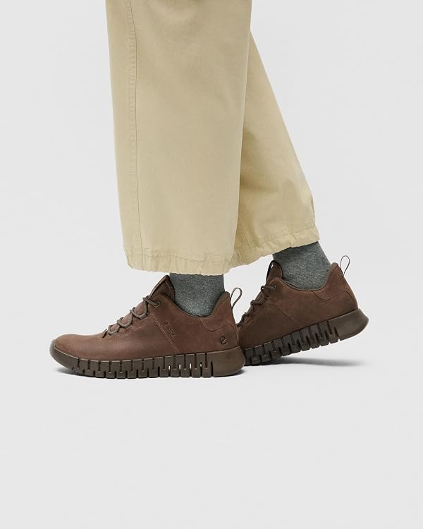 ECCO Men's Gruuv Gore-TEX Waterproof Sneaker, Dark Clay Nubuck, 7-7.5 by ECCO - Used condition - Image 4