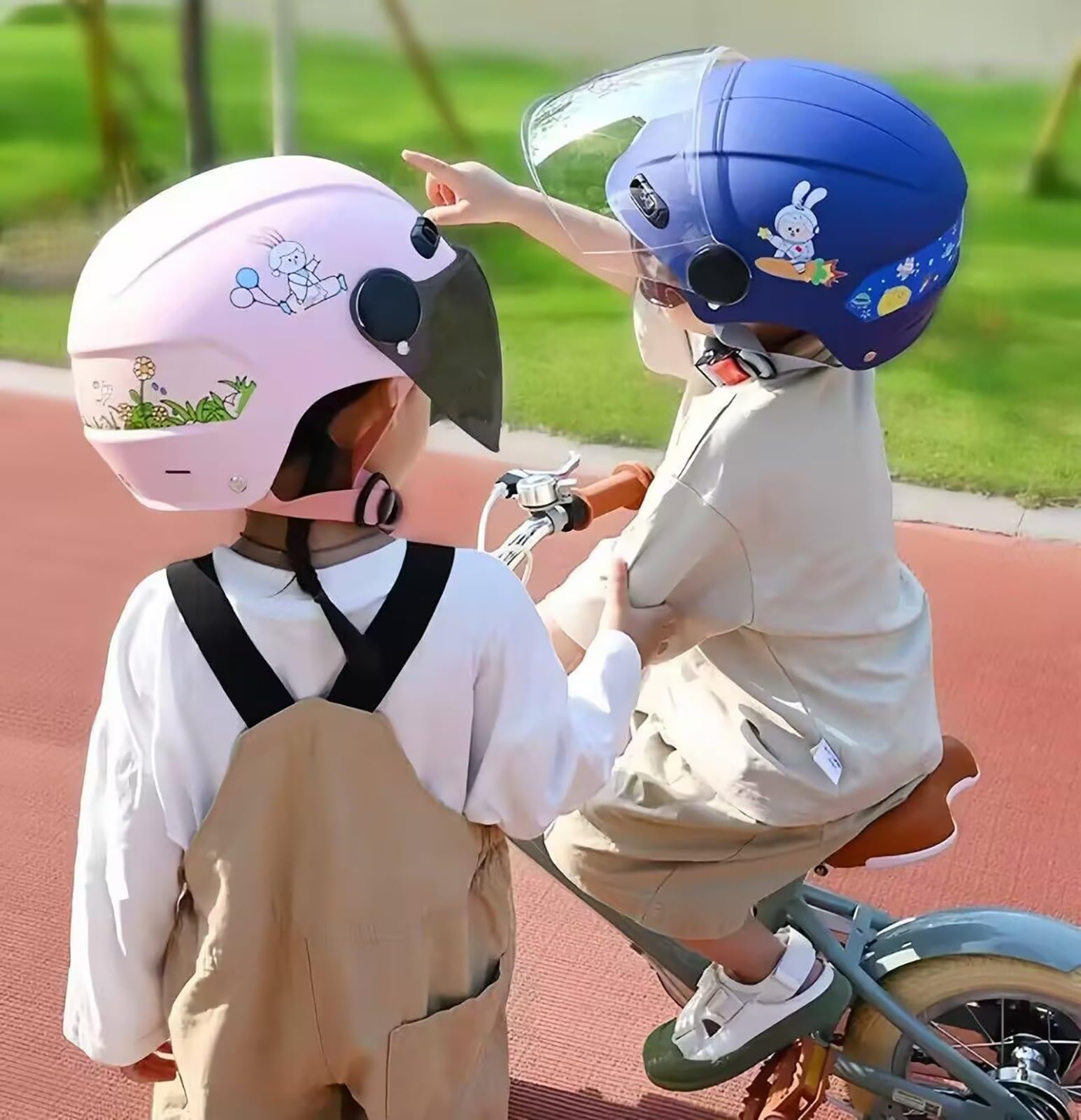 Kask rowerowy dziecięcy, regulowany kask dziecięcy w wieku 3-12 lat, na cztery pory roku, kask z kreskówki, wentylacja z przodu i z tyłu, certyfikat ECE