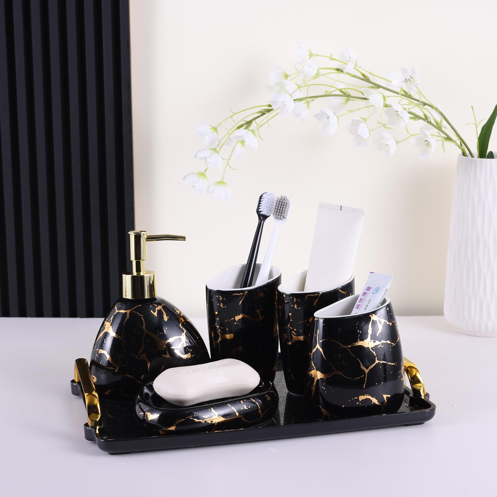 Juego de accesorios de baño negro, decoración de baño con aspecto de mármol dorado, juego moderno de 6 accesorios de baño, completo con dispensador de jabón, soporte para cepillo de dientes,