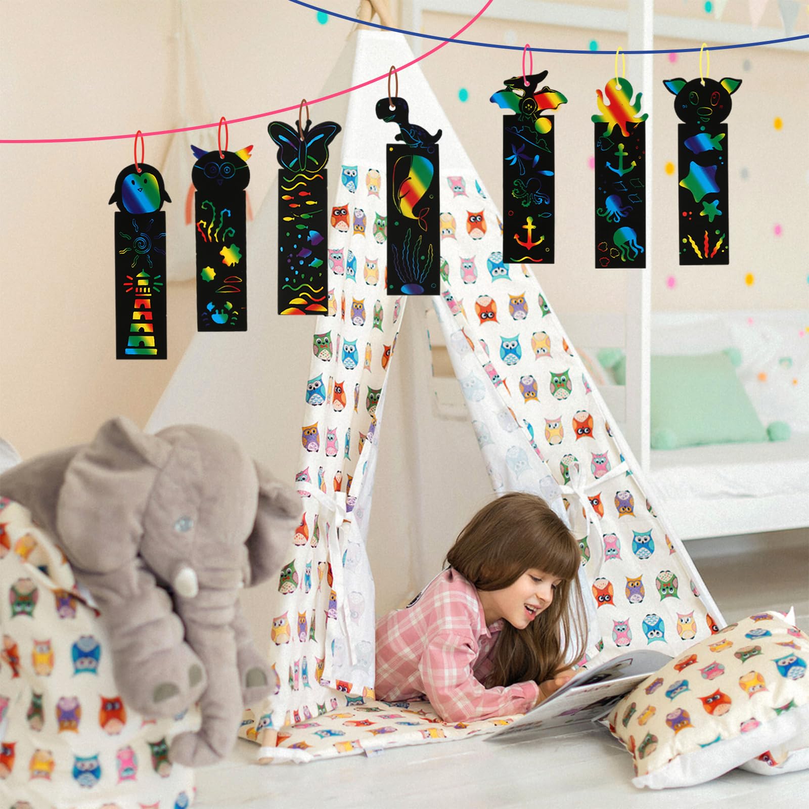 ZMLM 60 Pezzi Scratch Paper Art Notes per Bambini Set, Fogli Arcobaleno da Grattare con 5 Stilo in Legno, 1 Pennello Morbido, 4 Righelli Modello per Disegno Bambini Adulti Art And Craft