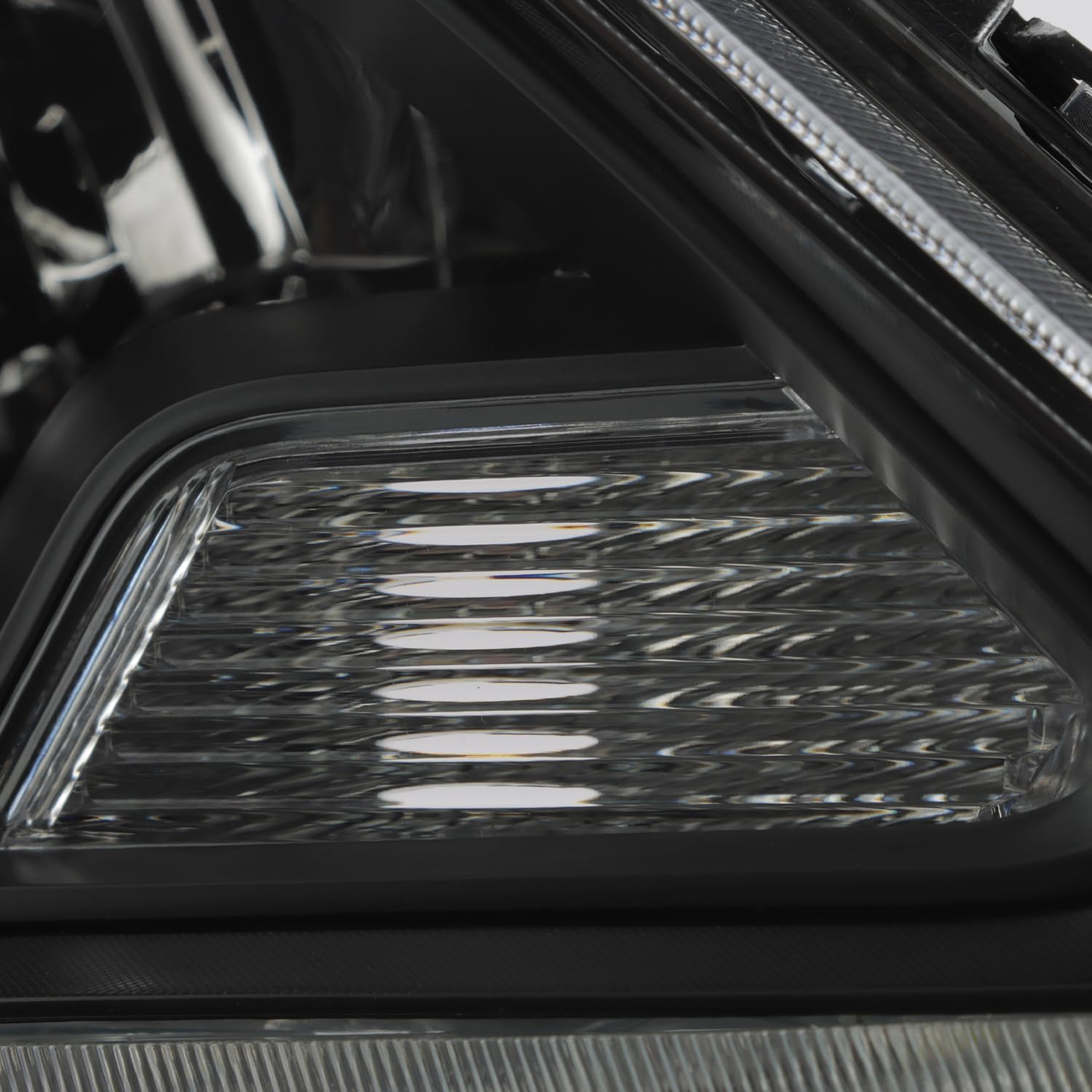 AKKON - Fits 2020 Toyota Sienna SE Projector Black Headlight Headlamp Passenger Right Side w/LED DRL Running Lamp