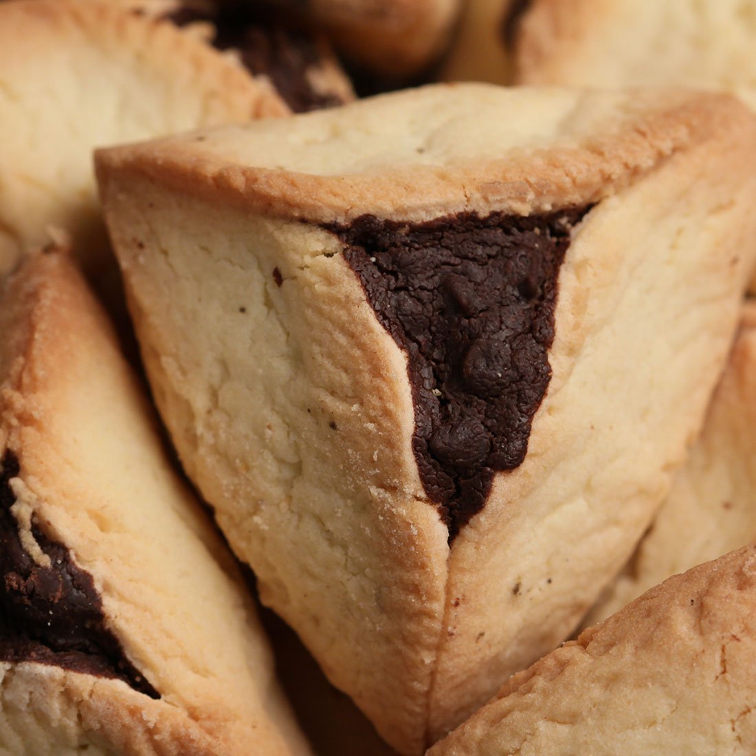 Green's Bakery Bulk Chocolate Chip Hamantaschen, 10 lbs. Buttery, Fresh and Delicious Shortbread Cookie, OK Certified Kosher and Pareve, Dairy Free and Nut Free, Popular during the Jewish Holiday of Purim, Year Around Dessert, Approximately 120 cookies