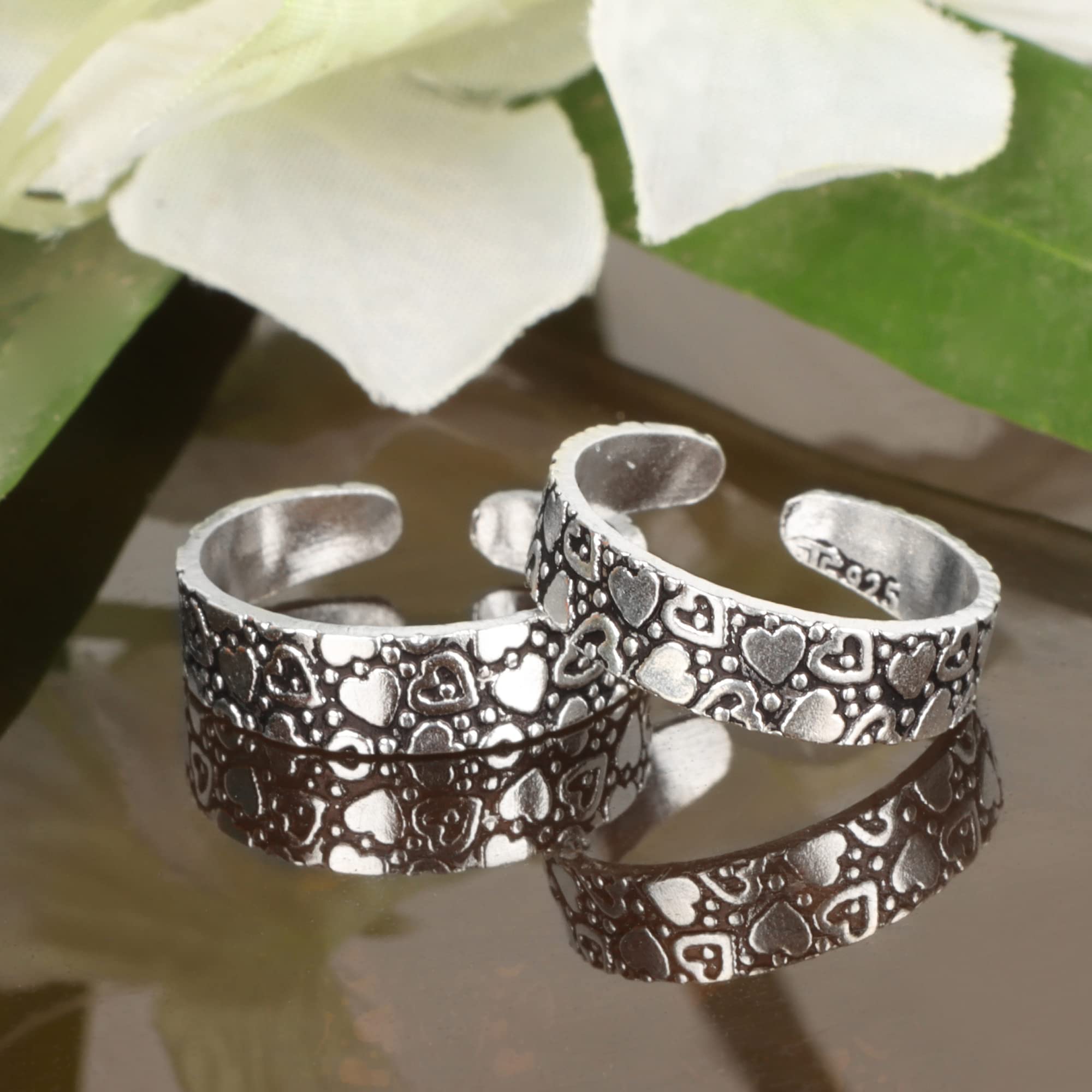 Stylish Sterling Oxidised Toe Rings with 3D Self Designs